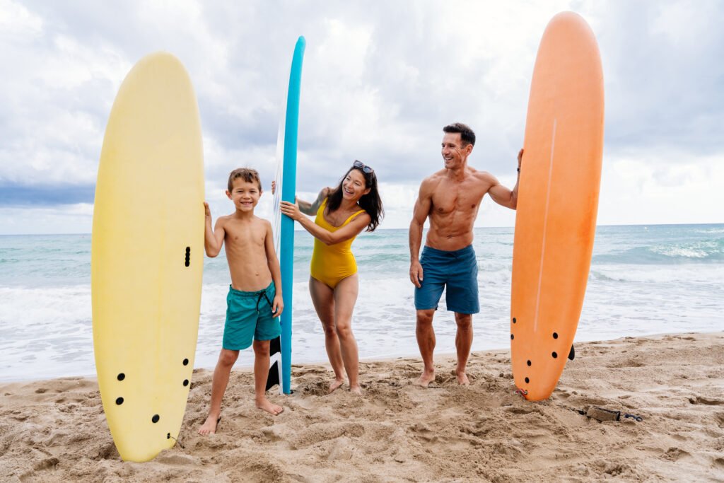 kuta beach family surfing